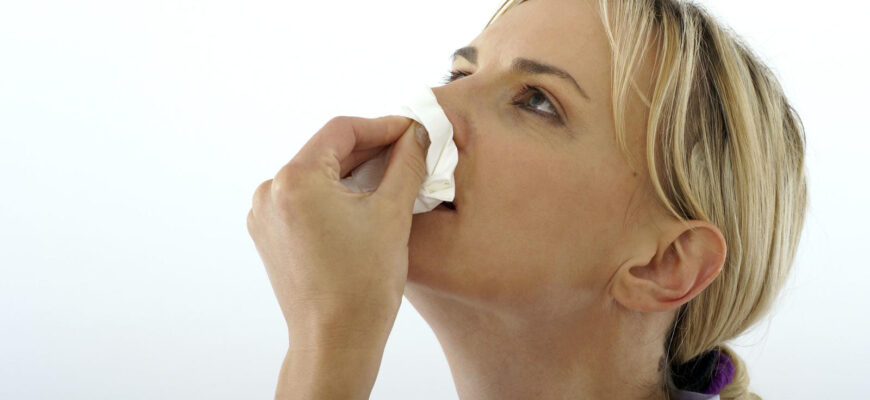 Рассмотрим, какие бывают причины носовых кровотечений у взрослых
